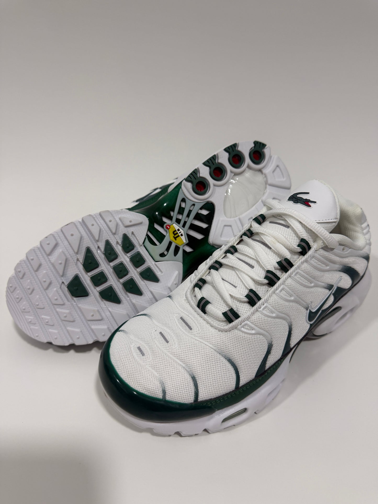 NIKE TN