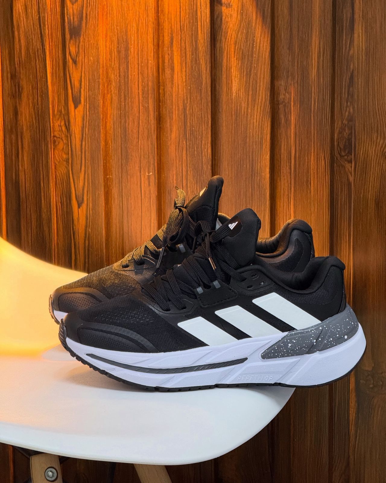 ADIDAS ADISTAR